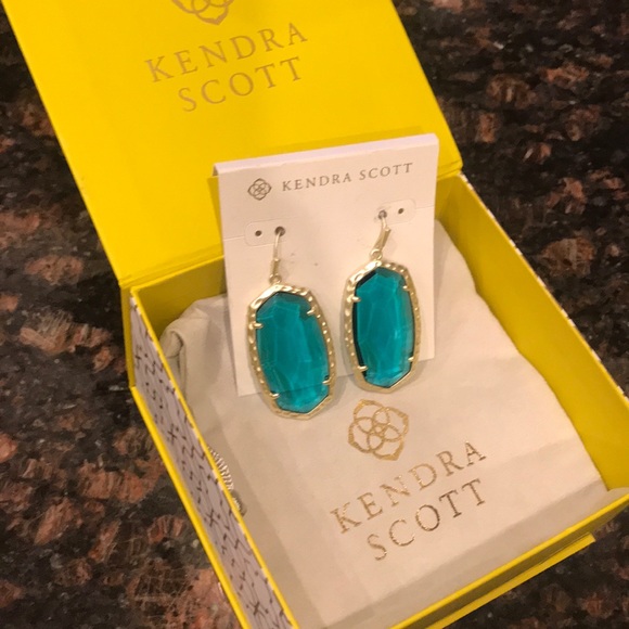 Kendra Scott Jewelry - Kendra Scott Earrings